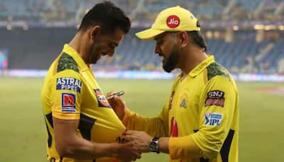 'Dhoni Bhai Ko Miss Toh Karoge?' Suresh Raina's Cheeky Question To Deepak Chahar After Pacer's Move To MI From CSK - Watch