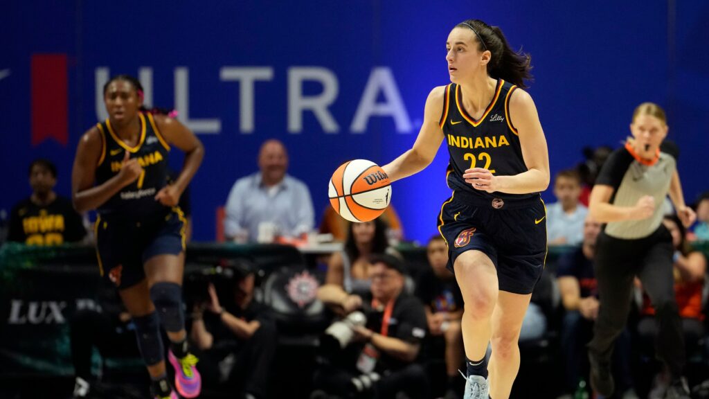 Indiana Fever v Connecticut Sun - Game One