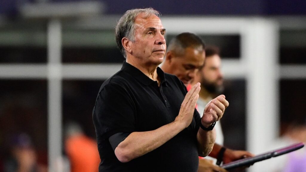 Bruce Arena, New England Revolution