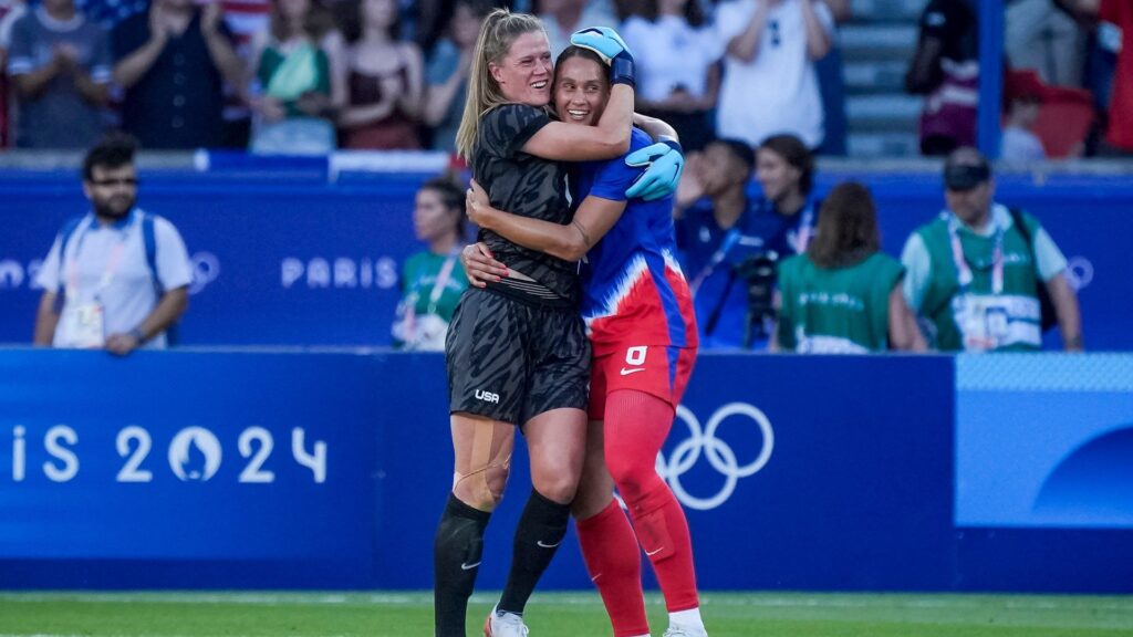 Alyssa Naeher, Lynn Williams