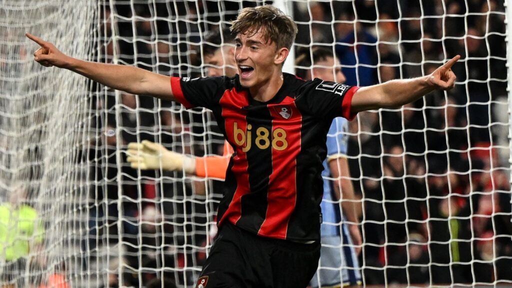 Dean Huijsen Bournemouth 2024-2025