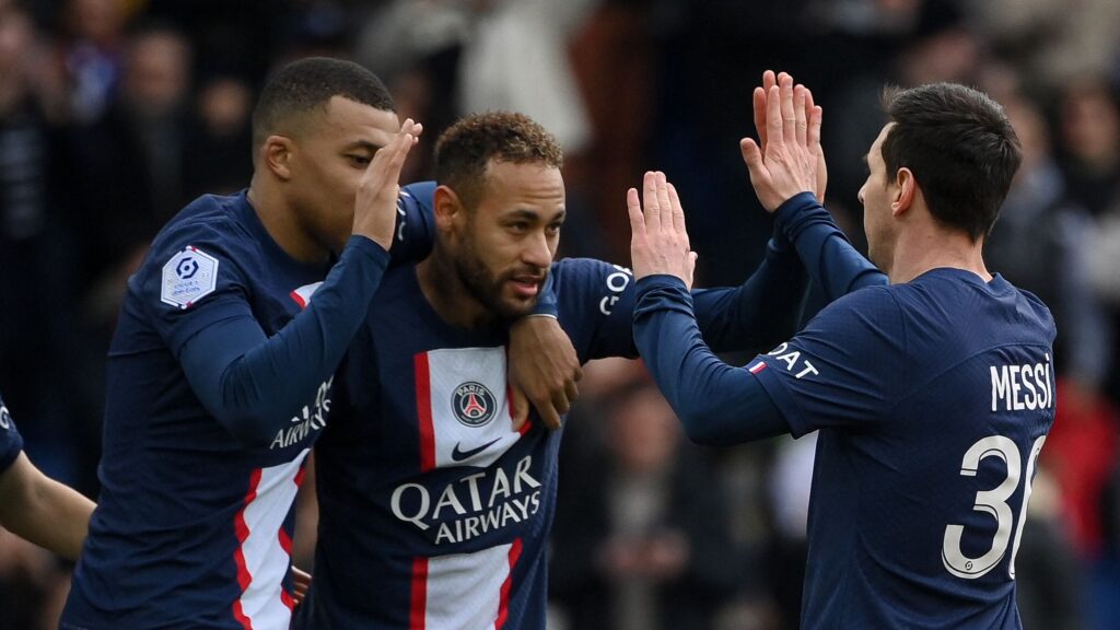 TOPSHOT-FBL-FRA-LIGUE1-PSG-LILLE