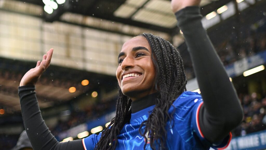 Naomi Girma, Chelsea