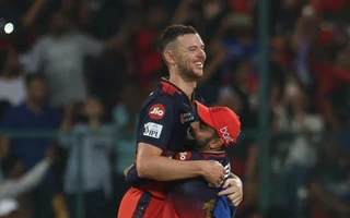 1745521004140_josh-hazlewood Josh Hazlewood
