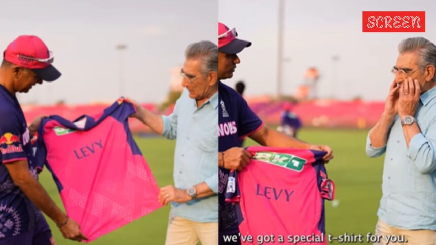 Rahul Dravid gifts Eugene Levy a pink RR jersey