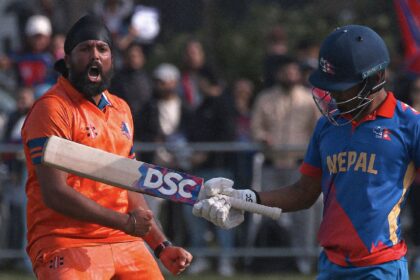 The Dutchmen and Nepal played out cricket's first-ever triple Super Over match in Glasgow. (Cricket Netherlands)