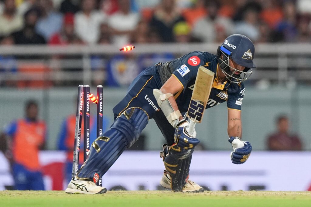 Washington Sundar getting bowled by a Bumrah Yorker