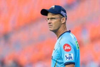 Gary Kirsten said that Pakistan have a talented bunch of players who could have success if they are allowed to work without interference. (Sportzpics/File)