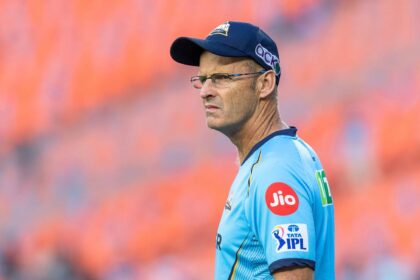 Gary Kirsten said that Pakistan have a talented bunch of players who could have success if they are allowed to work without interference. (Sportzpics/File)