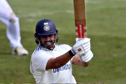 India vs England: Karun Nair revealed an Indian cricketer advised him to retire. (AP)