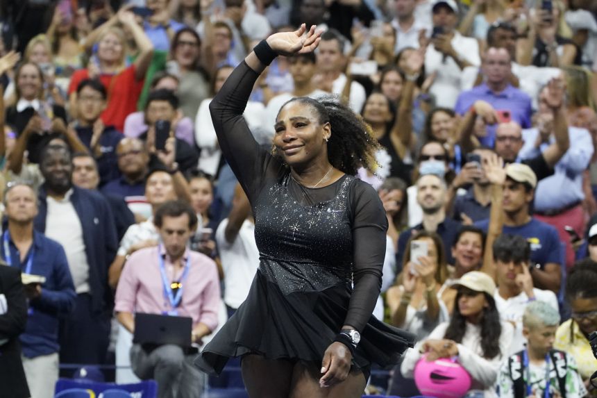 Williams waves to fans after losing to Ajla Tomljanovic in the third round of the US Open.