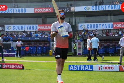 IND vs NZ 2nd ODI Live Cricket Score: Virat Kohli will be in focus for India vs New Zealand in Rajkot today. (CREIMAS)