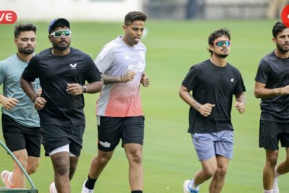 IND vs NZ 1st T20 Live Cricket Score: India captain Suryakumar Yadav said that Ishan Kishan will be playing at No.3 with Tilak Varma injured. (PTI Photo)