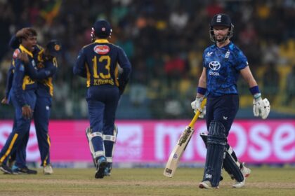 Sri Lanka vs England 3rd ODI: SL take on ENG in the series decider ODI on Tuesday. (PHOTO: AP)