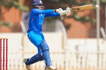 Vidarbha's Yash Rathod plays a shot during the Vijay Hazare Trophy 2025-26 fourth quarter-final cricket match between Vidarbha and Delhi, at BCCI Centre of Excellence Ground in Bengaluru, Tuesday, Jan. 13, 2026. (PTI Photo)