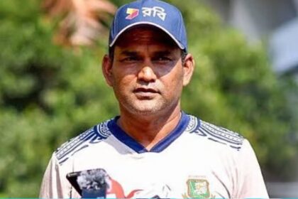Bangladesh assistant coach Salahuddin also hit out at the former Sports Advisor, Asif Nazrul, for misrepresenting facts and shifting his position regarding the national team's participation. (X)
