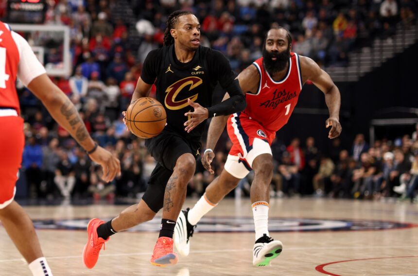 Cleveland Cavaliers v Los Angeles Clippers