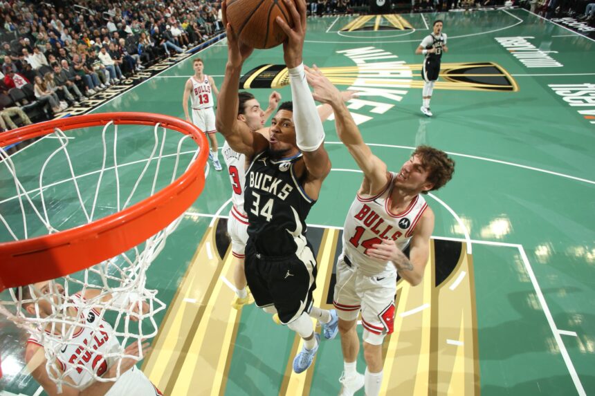 Chicago Bulls v Milwaukee Bucks