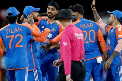 Deep Dasgupta on India VIrat Kohli holding role