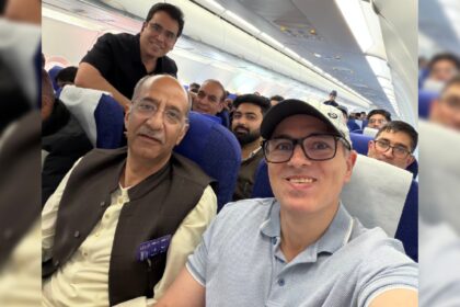 Jammu & Kashmir Chief Minister Omar Abdullah posted this image on Twitter while announcing that he was headed to Hubbali to watch the state cricket team script history in the Ranji Trophy. (Photo: @OmarAbdullah/X)