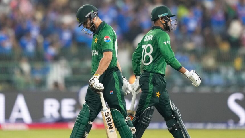 T20 World Cup 2026; Pakistan were reduced to 34/4 in a 176 chase against India in Colombo. (AP Photo)