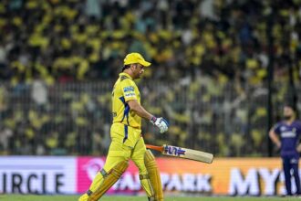 'I don’t see a point in MS Dhoni batting at No. 8 or 9' - Ex-CSK batter urges superstar to bat above in IPL 2026