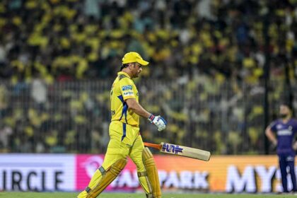 'I don’t see a point in MS Dhoni batting at No. 8 or 9' - Ex-CSK batter urges superstar to bat above in IPL 2026