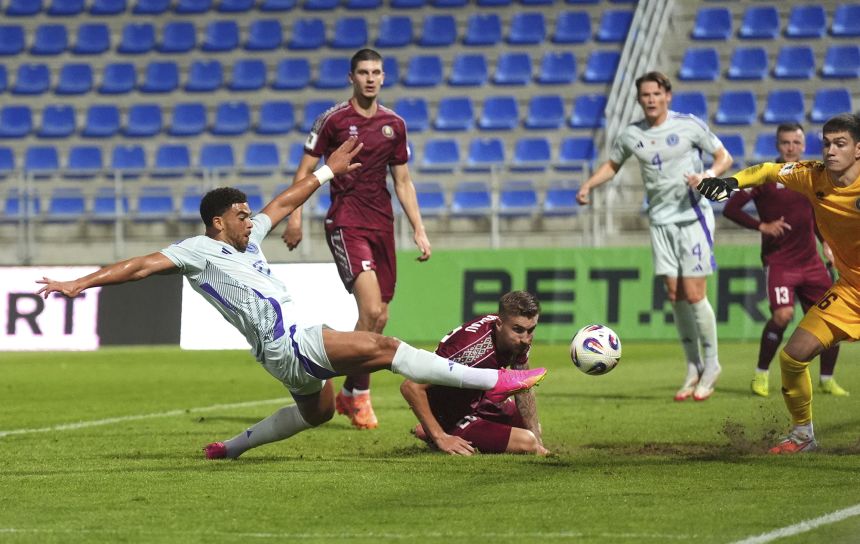 Scotland's Che Adams scores during the FIFA World Cup Qualifier against Belarus on September 8, 2025.
