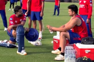 Rishabh Pant and Arjun Tendulkar had a candit chat during LSG's training session for IPL 2026. (X/Lucknow Super Giants)