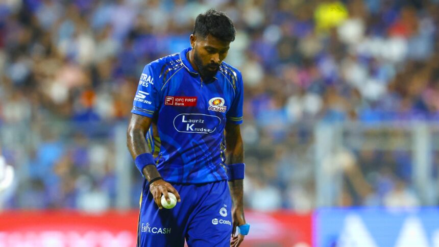 Hardik Pandya of Mumbai Indians walks back to the mark during the IPL 2025 match against Gujarat Titans at the Wankhede Stadium. (Sportzpics for IPL)