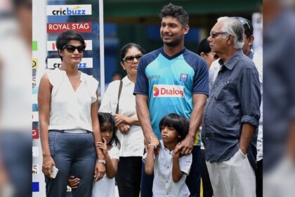 Former Sri Lanka skipper Kumar Sangakkara with his family during his last Test. (FILE PHOTO)