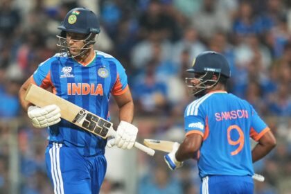 Ravi Shastri said the India-England semi-final was lot more closer than the eventual margin of seven runs in Mumbai on Thursday. (AP Photo)