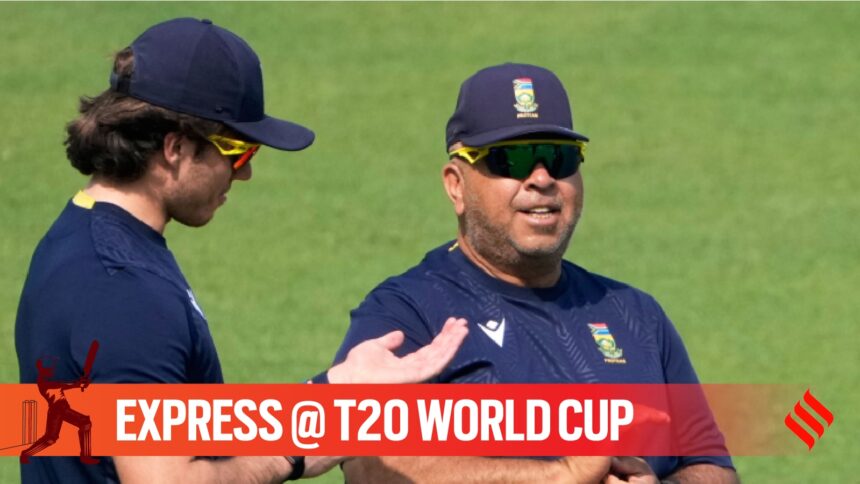 South Africa coach Shukri Conrad (R) with Dewald Breview. (FILE PHOTO: AP)