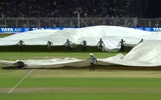 IPL 2026: Ajinkya Rahane opts to bat first in overcast conditions, fans call him a disappointing captain