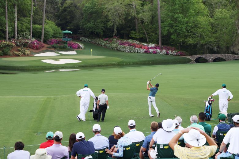 Jordan Spieth tees off on the par-3 12th hole in 2021.