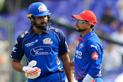 Rohit Sharma Kuldeep Yadav IPL MI vs DC DRS