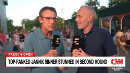 <p>World No. 1 Jannik Sinner suffers a stunning defeat during the second round at Roland Garros on Thursday. The four-time major winner had his 30-match win streak snapped by Juan Manuel Cerundolo. Eurosport tennis analyst's Mats Wilander and Àlex Corretja break down what happened and how the stifling heat could have played a factor.</p>