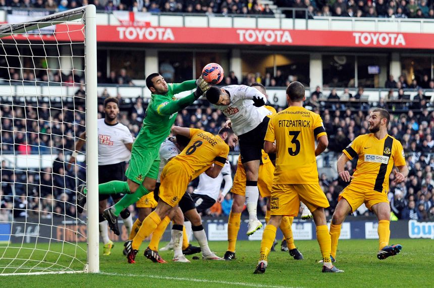 Early on his career, Raya spent three months on loan at then fifth-tier English side Southport which he says was "one of the best moments of my career."