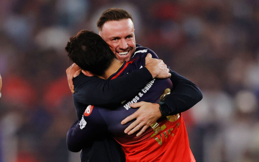 AB de Villiers and Virat Kohli