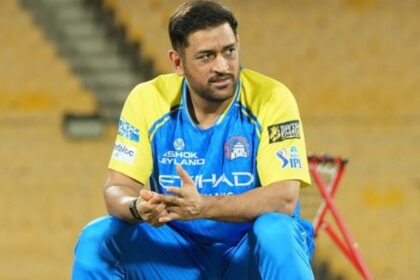 Reports: MS Dhoni set to travel with Chennai Super Kings squad for Lucknow clash