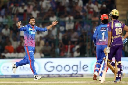 Axar Patel DC vs KKR
