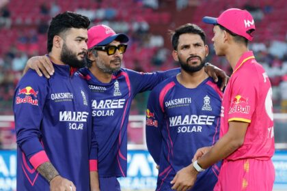 (L-R) Rajasthan Royals' skipper Riyan Parag with head coach Kumar Sangakkara, Dhruv Jurel and Yashasvi Jaiswal. (CREIMAS FOR IPL)