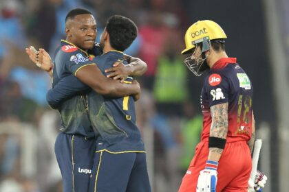 Virat Kohli hit Kagiso Rabada for five fours in an over before being dismissed by him. (CREIMAS)