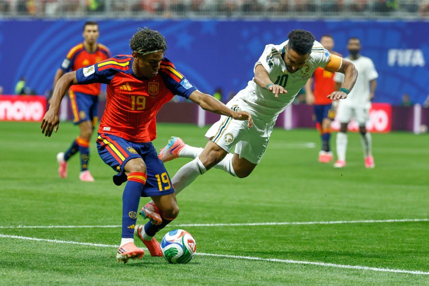 Spain looked like a totally different beast against Saudi Arabia with Lamine Yamal on the pitch.