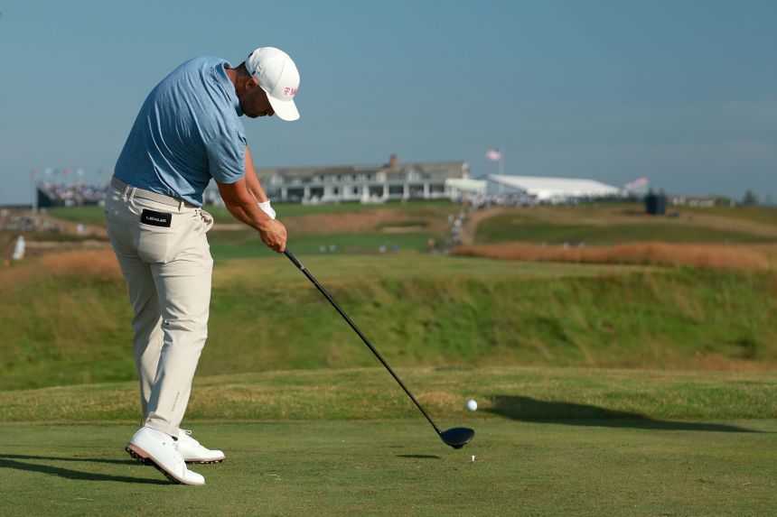 Clark is looking for his second major win in his career.