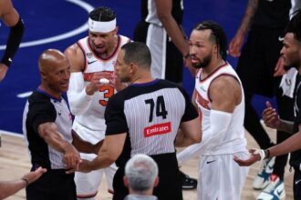 knicks-officials-us.jpg