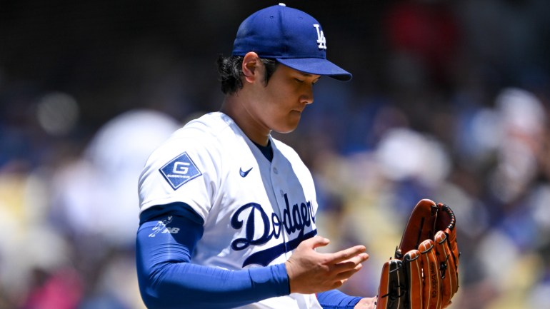 ohtani-finger-getty.png