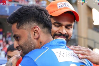 Suryakumar Yadav and Shreyas Iyer hug before a T20 Mumbai league fixture on Saturday. (X/T20 Mumbai)