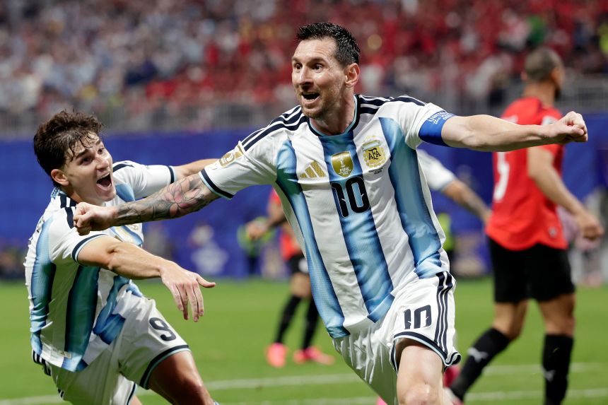 Lionel Messi celebrates scoring a goal during the comeback against Egypt in Atlanta on Tuesday.