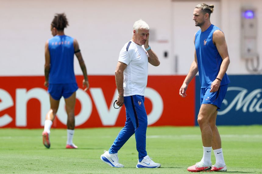 France manager Didier Deschamps will be stepping down from his role at the end of the World Cup.